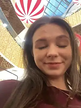 Snapshot of MilaBee chatting on January 2026 09:14:02 AM MilaBee online show from January 2026 09:14:02 AM