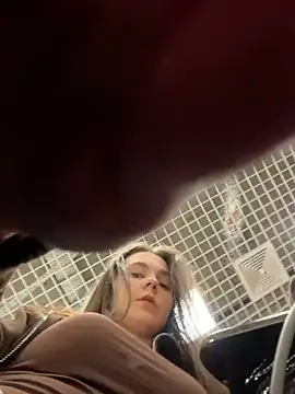 MilaBee online show from March 2026 07:25:02 AM