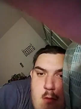 Snapshot of Piono chatting on March 2025 09:34:01 PM Piono online show from March 2025 09:34:01 PM