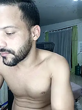 Snapshot of santy_tenia7 chatting on December 2025 10:58:02 PM santy tenia7 online show from December 2025 10:58:02 PM