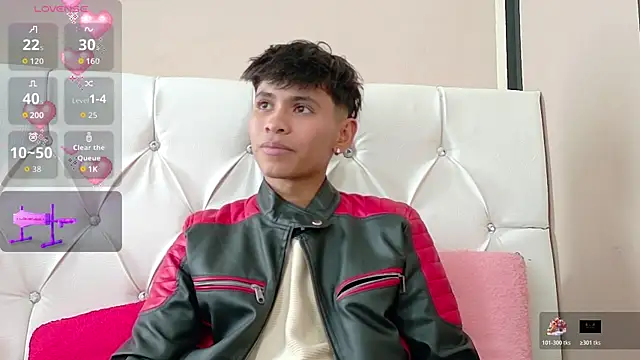 Ethan Westt online show from October 2025 08:44:02 PM