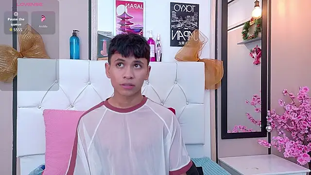 Snapshot of Ethan_Westt chatting on January 2026 08:11:02 PM Ethan Westt online show from January 2026 08:11:02 PM