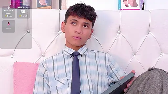 Snapshot of Ethan_Westt chatting on January 2026 08:14:01 PM Ethan Westt online show from January 2026 08:14:01 PM