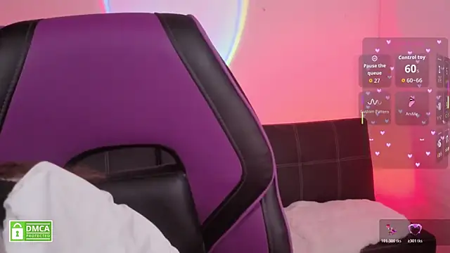 Snapshot of Taiga_Cute chatting on November 2025 06:05:02 AM Taiga Cute online show from November 2025 06:05:02 AM