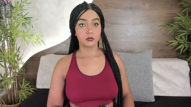 mia lacy  online show from October 2025 08:19:02 PM