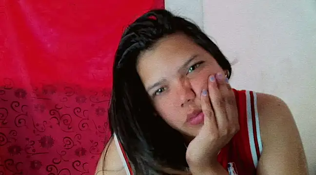 Snapshot of Valeria_Tiffany chatting on March 2025 08:00:02 PM Valeria Tiffany online show from March 2025 08:00:02 PM