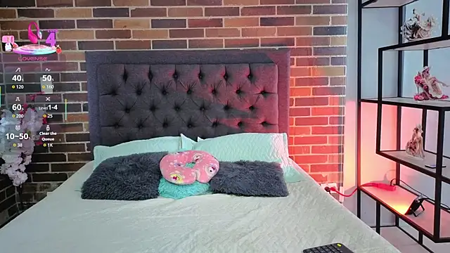 Snapshot of KattyPaez chatting on November 2025 05:23:01 PM KattyPaez online show from November 2025 05:23:01 PM