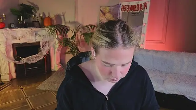 Jes Solar online show from November 2025 09:50:02 PM