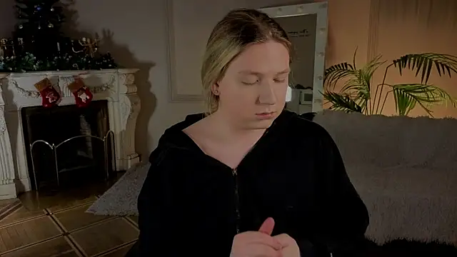 Jes Solar online show from December 2025 01:33:02 AM