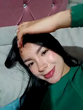 Snapshot of adrianagilton chatting on October 2025 10:32:02 PM adrianagilton online show from October 2025 10:32:02 PM