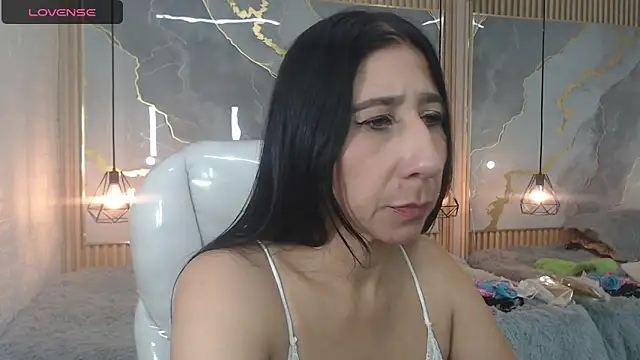 Snapshot of nei_girl chatting on October 2025 01:22:01 AM nei girl online show from October 2025 01:22:01 AM