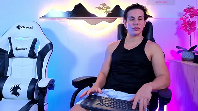 Almiboys online show from July 2026 12:12:01 AM