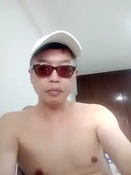 Snapshot of akumasian chatting on May 2026 01:58:02 AM akumasian online show from May 2026 01:58:02 AM