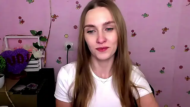 Doll Angelina online show from February 2026 11:40:01 AM