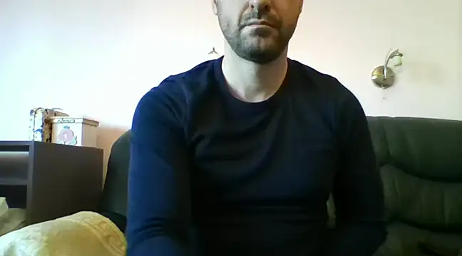 playman83 online show from March 2025 03:40:01 PM