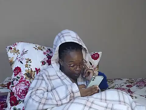 YummyMelanin117 online show from March 2026 12:15:01 AM