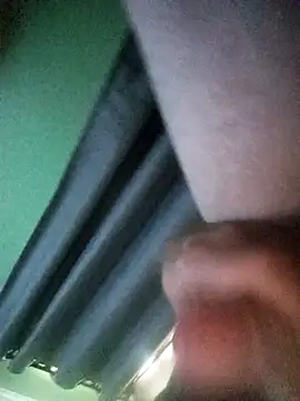 Snapshot of DrShocks chatting on February 2026 11:09:02 AM DrShocks online show from February 2026 11:09:02 AM