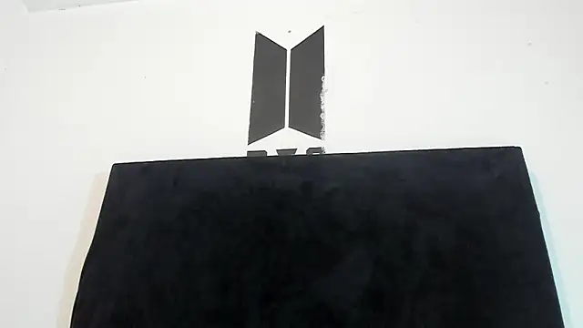 Snapshot of braces_kourtney chatting on February 2026 05:06:02 PM braces kourtney online show from February 2026 05:06:02 PM