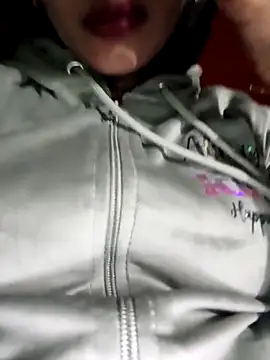 Eshwari Chopra online show from November 2025 01:47:02 PM