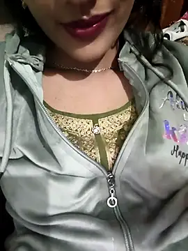 Eshwari Chopra online show from December 2025 04:48:02 PM