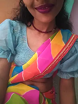 Snapshot of Eshna_Dabral chatting on September 2025 02:42:02 PM Eshna Dabral online show from September 2025 02:42:02 PM