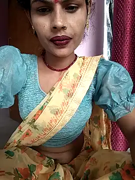 Snapshot of Eshna_Dabral chatting on October 2025 08:34:02 AM Eshna Dabral online show from October 2025 08:34:02 AM