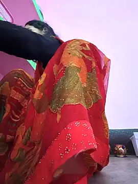 Snapshot of Eshna_Dabral chatting on October 2025 01:28:01 AM Eshna Dabral online show from October 2025 01:28:01 AM