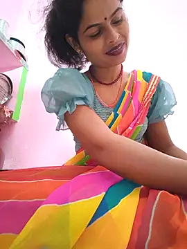 Snapshot of Eshna_Dabral chatting on October 2025 01:42:02 AM Eshna Dabral online show from October 2025 01:42:02 AM