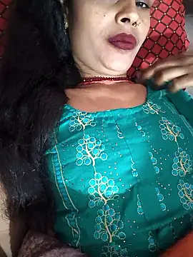Snapshot of Eshna_Dabral chatting on October 2025 03:35:01 PM Eshna Dabral online show from October 2025 03:35:01 PM