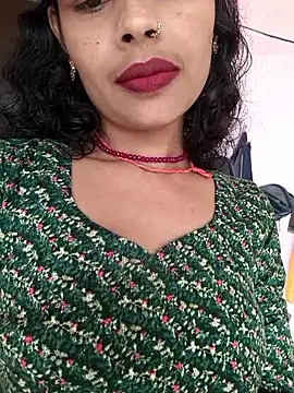 Snapshot of Eshna_Dabral chatting on November 2025 02:47:01 AM Eshna Dabral online show from November 2025 02:47:01 AM