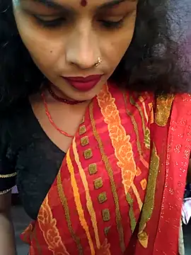 Snapshot of Eshna_Dabral chatting on November 2025 03:01:02 AM Eshna Dabral online show from November 2025 03:01:02 AM