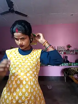 Snapshot of Eshna_Dabral chatting on November 2025 04:33:02 AM Eshna Dabral online show from November 2025 04:33:02 AM