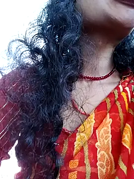 Snapshot of Eshna_Dabral chatting on December 2025 04:07:02 AM Eshna Dabral online show from December 2025 04:07:02 AM