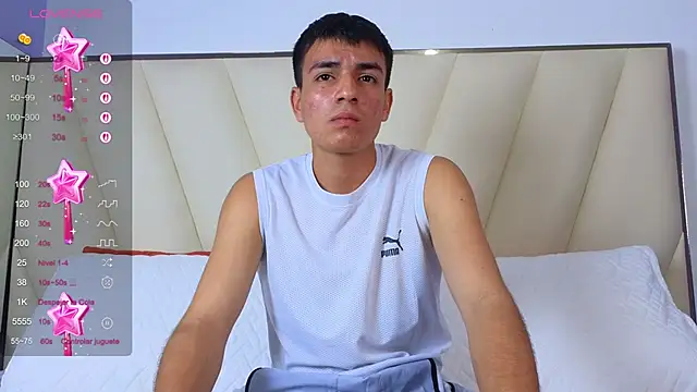 Hotboy21  online show from October 2025 03:40:01 AM