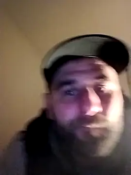 Snapshot of Dokonaly chatting on October 2025 09:05:02 PM Dokonaly online show from October 2025 09:05:02 PM