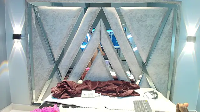 Elaine87  online show from November 2025 10:50:02 AM