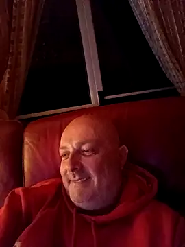 Alexis Bull online show from April 2026 10:42:02 PM