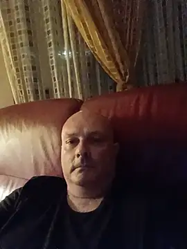 Alexis Bull online show from June 2026 10:34:02 PM