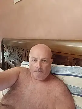 Alexis Bull online show from July 2026 05:38:01 PM