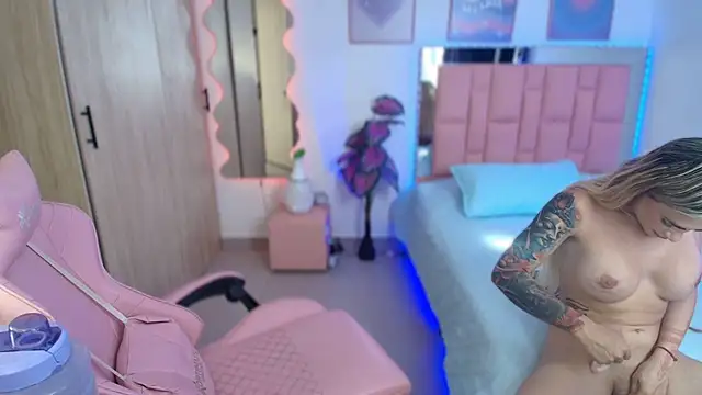 lunesweet online show from September 2025 01:36:01 PM