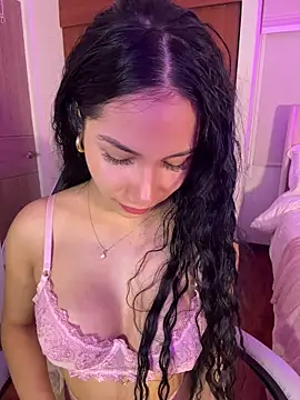 Snapshot of ArianaReynoldss chatting on July 2026 10:21:02 AM ArianaReynoldss online show from July 2026 10:21:02 AM