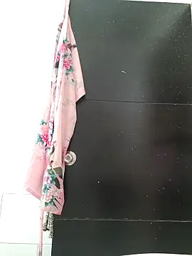 Yuli Mars online show from October 2025 04:22:01 PM