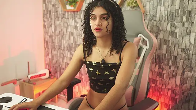 bonniie 98  online show from February 2026 04:58:02 PM