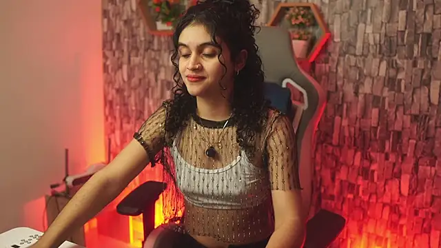 bonniie 98  online show from April 2026 01:48:01 AM