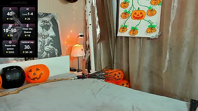 Snapshot of Kristy_na chatting on October 2025 02:08:01 AM Kristy na online show from October 2025 02:08:01 AM