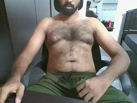 lovelyakash69 online show from May 2026 07:35:02 AM