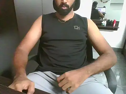 lovelyakash69 online show from May 2026 08:23:01 AM