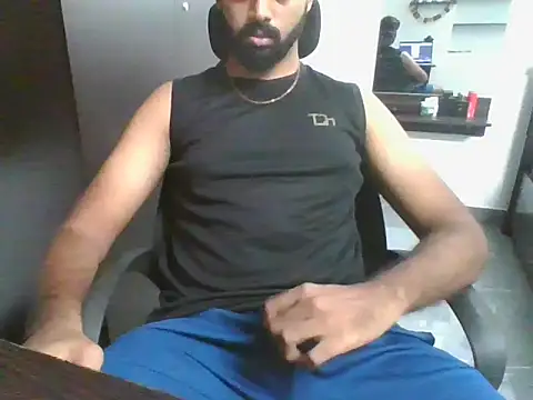 lovelyakash69 online show from May 2026 08:21:02 AM