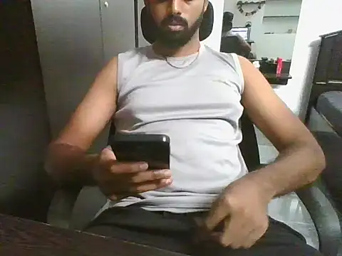 lovelyakash69 online show from May 2026 11:19:01 AM