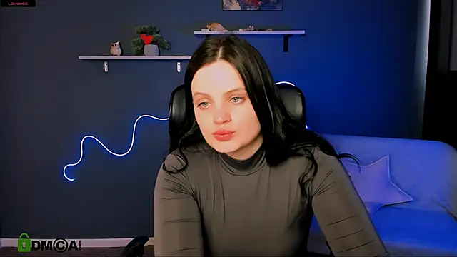 fiery lips online show from March 2025 01:04:02 PM